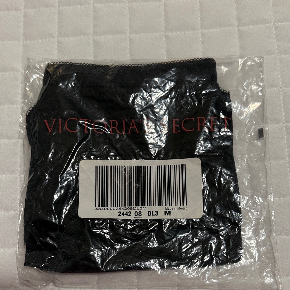 Victoria's Secret Black Sleeveless Top